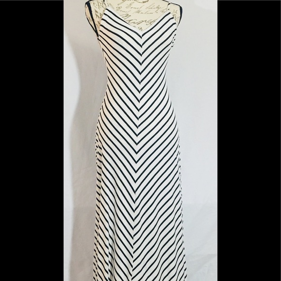 iris maxi clothing